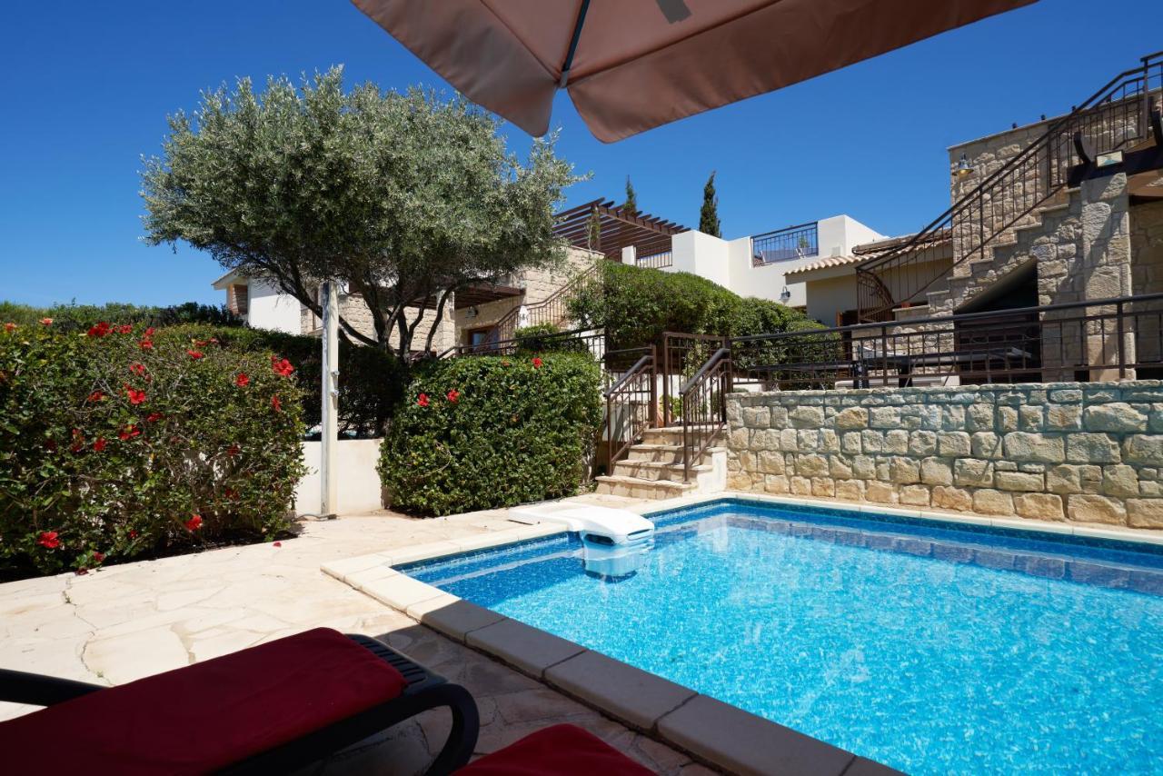 3 Bedroom Villa Madelini With Private Pool, Aphrodite Hills Resort Kouklia Exterior foto